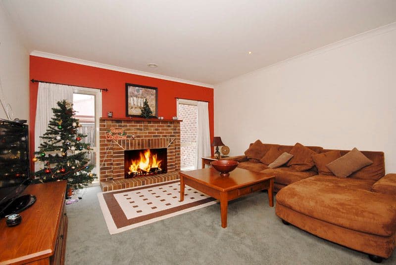 27 Glenpark Drive, WONGA PARK VIC 3115, Wonga Park - Thumbnail 2