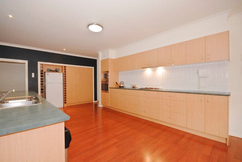27 Glenpark Drive, WONGA PARK VIC 3115, Wonga Park - Thumbnail 8
