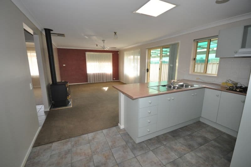 8 Daintree Walk, BLAKEVIEW SA 5114, Blakeview - Thumbnail 4