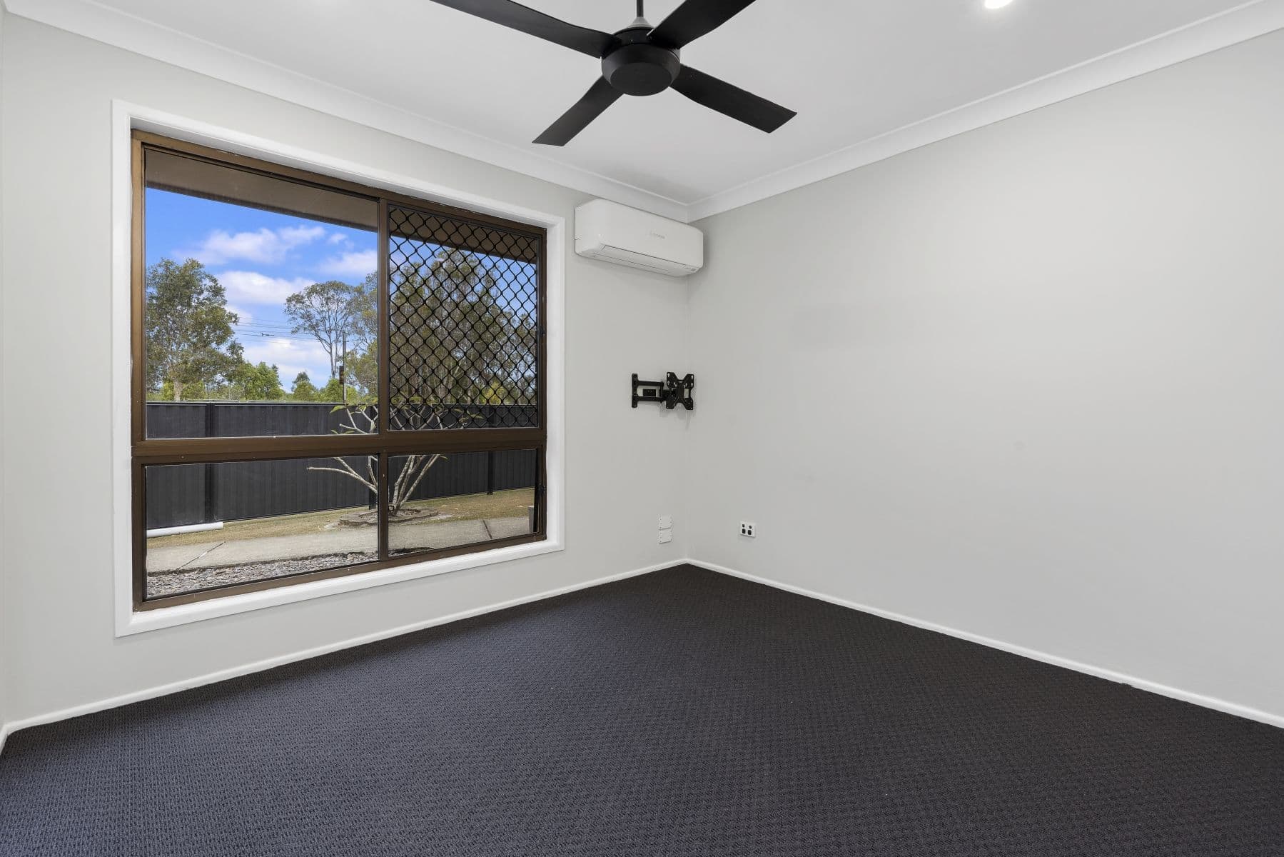 20 Rhoda Street, Caboolture South QLD 4510, Caboolture South - Thumbnail 8