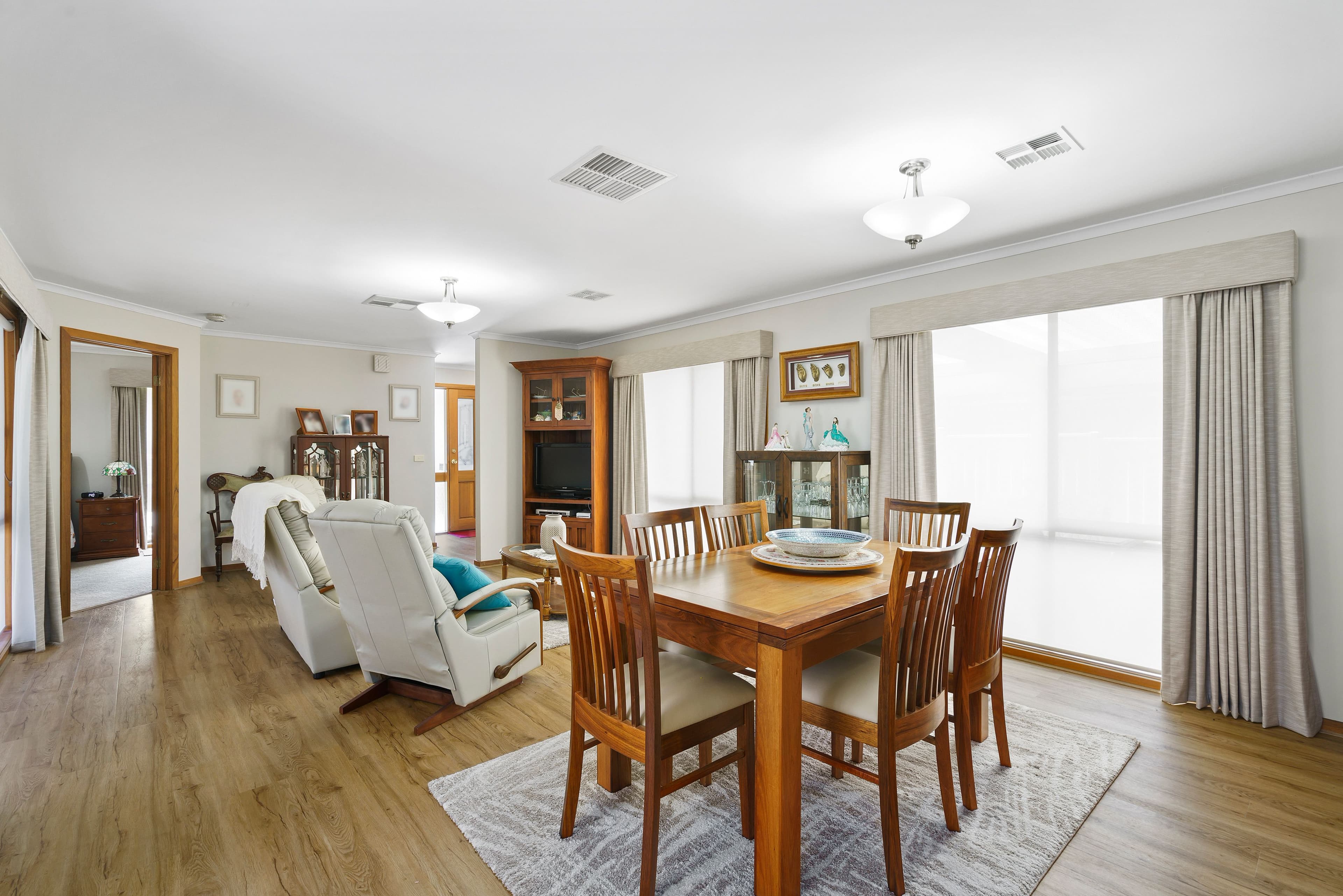 39 Balmoral Circuit, Sunbury VIC 3429, Sunbury - Thumbnail 4