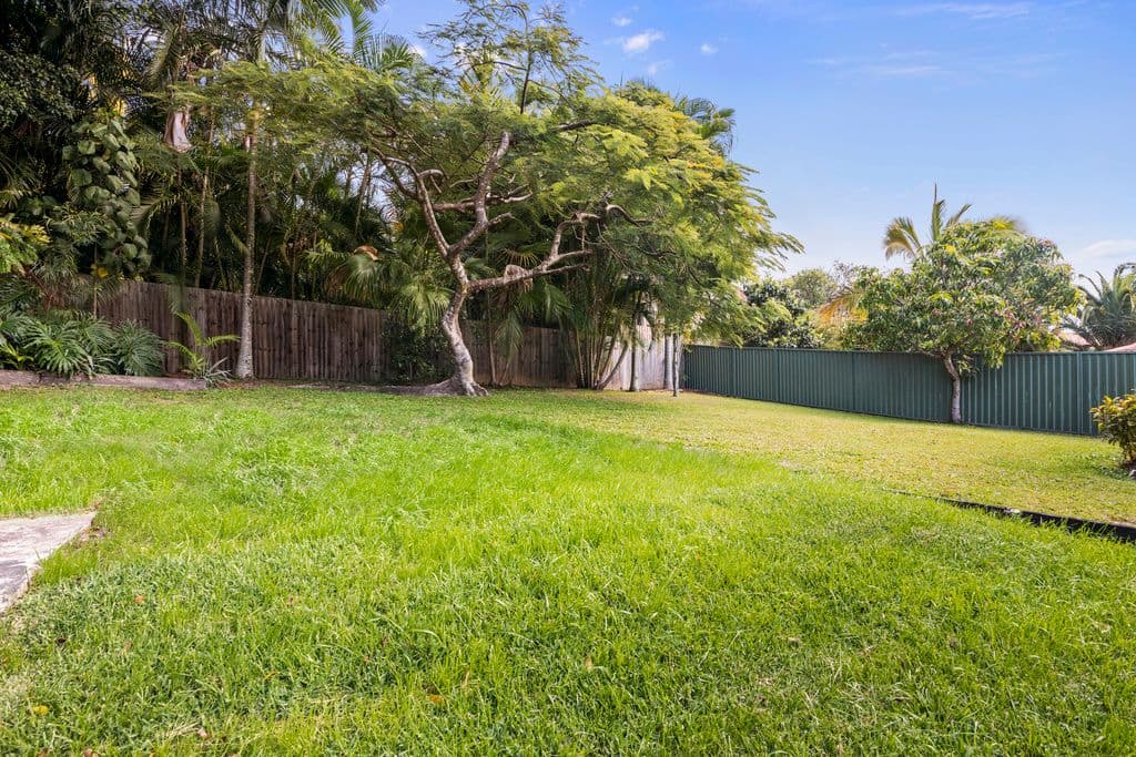 18 Mirreen Drive, Tugun QLD 4224, Tugun - Thumbnail 4