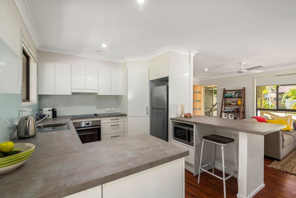 18 Mirreen Drive, Tugun QLD 4224, Tugun - Thumbnail 5