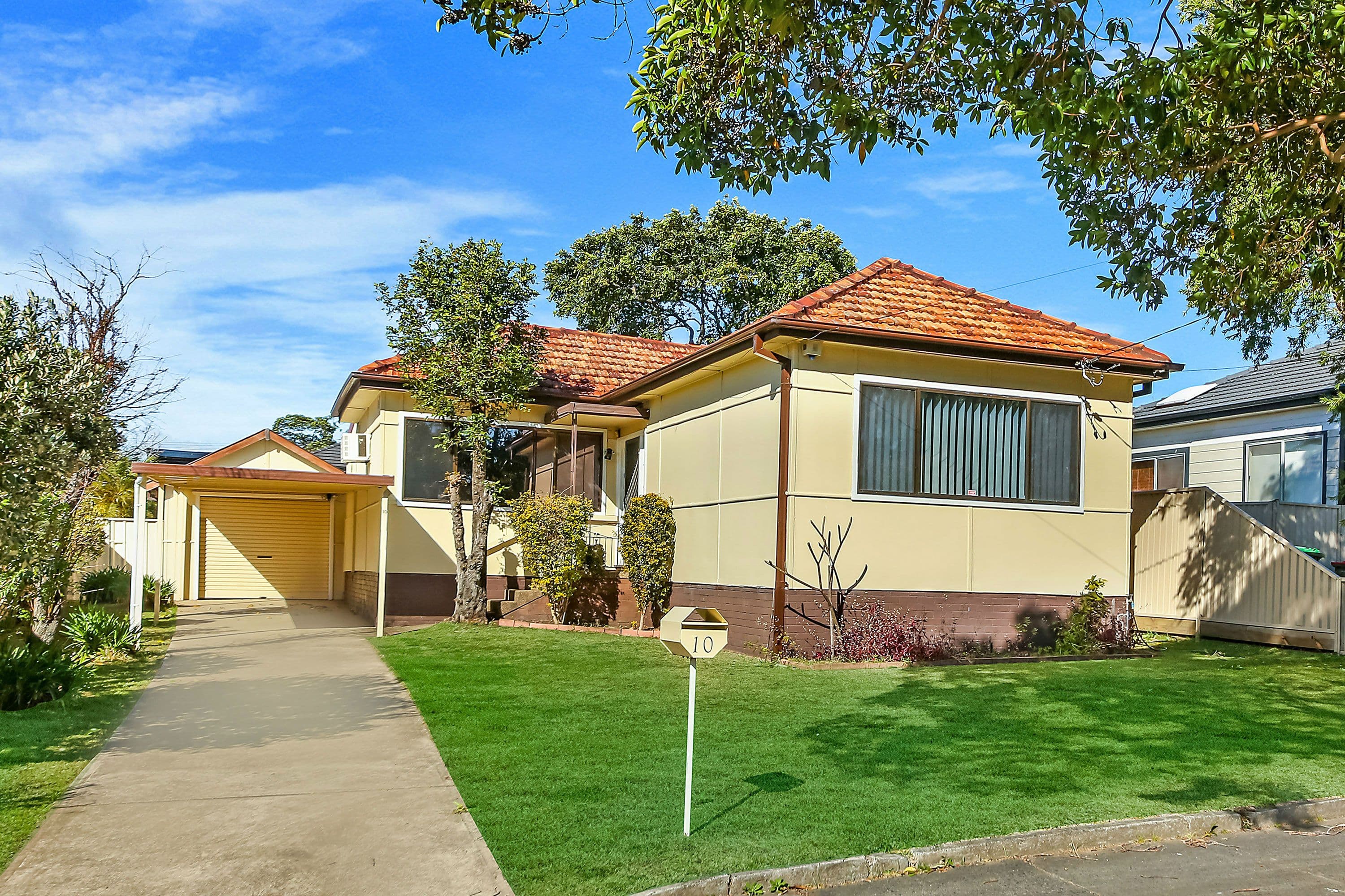 10 Sylvanus Street, Greenacre - Image 1