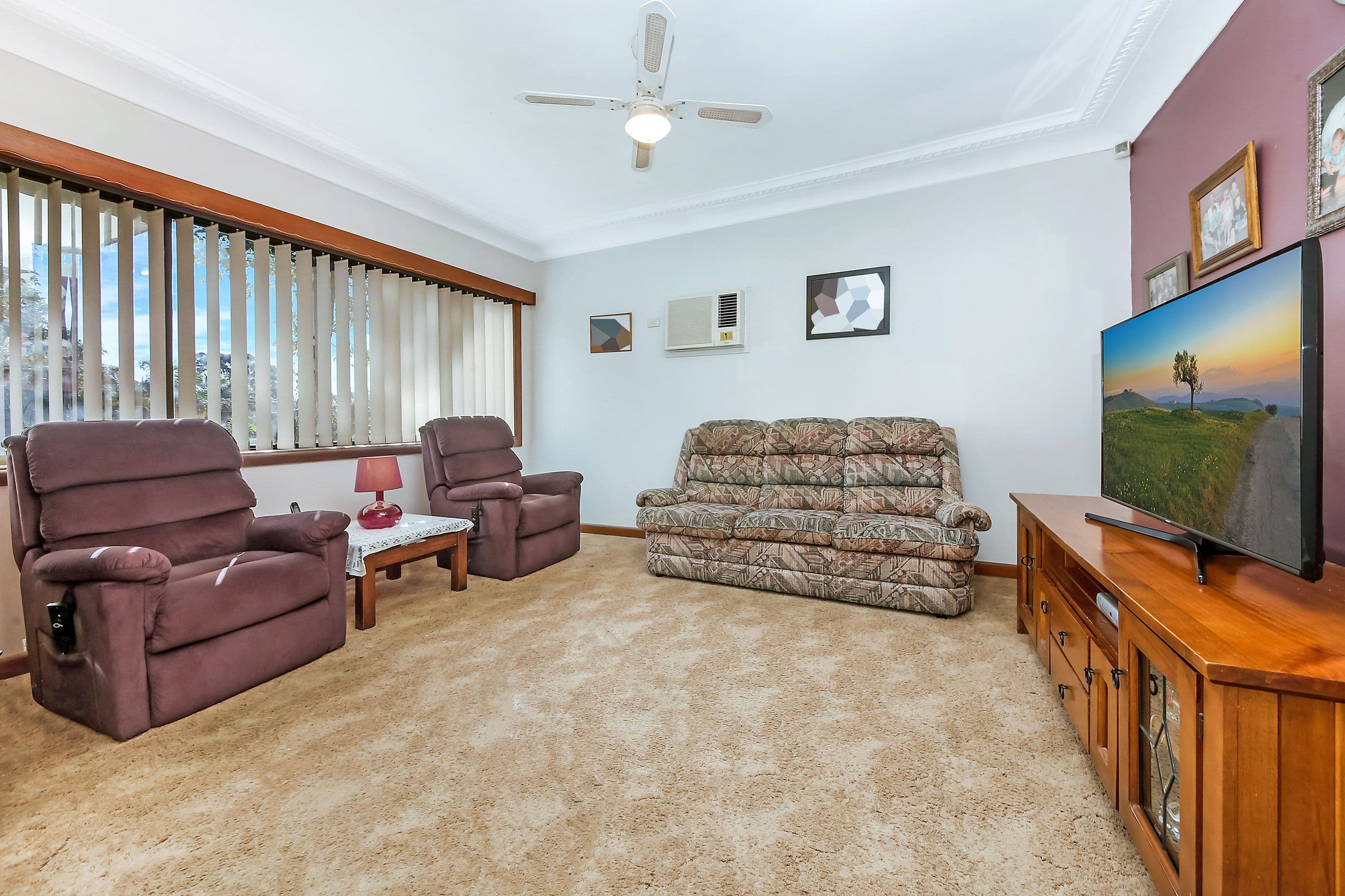 10 Sylvanus Street, Greenacre - Thumbnail 2