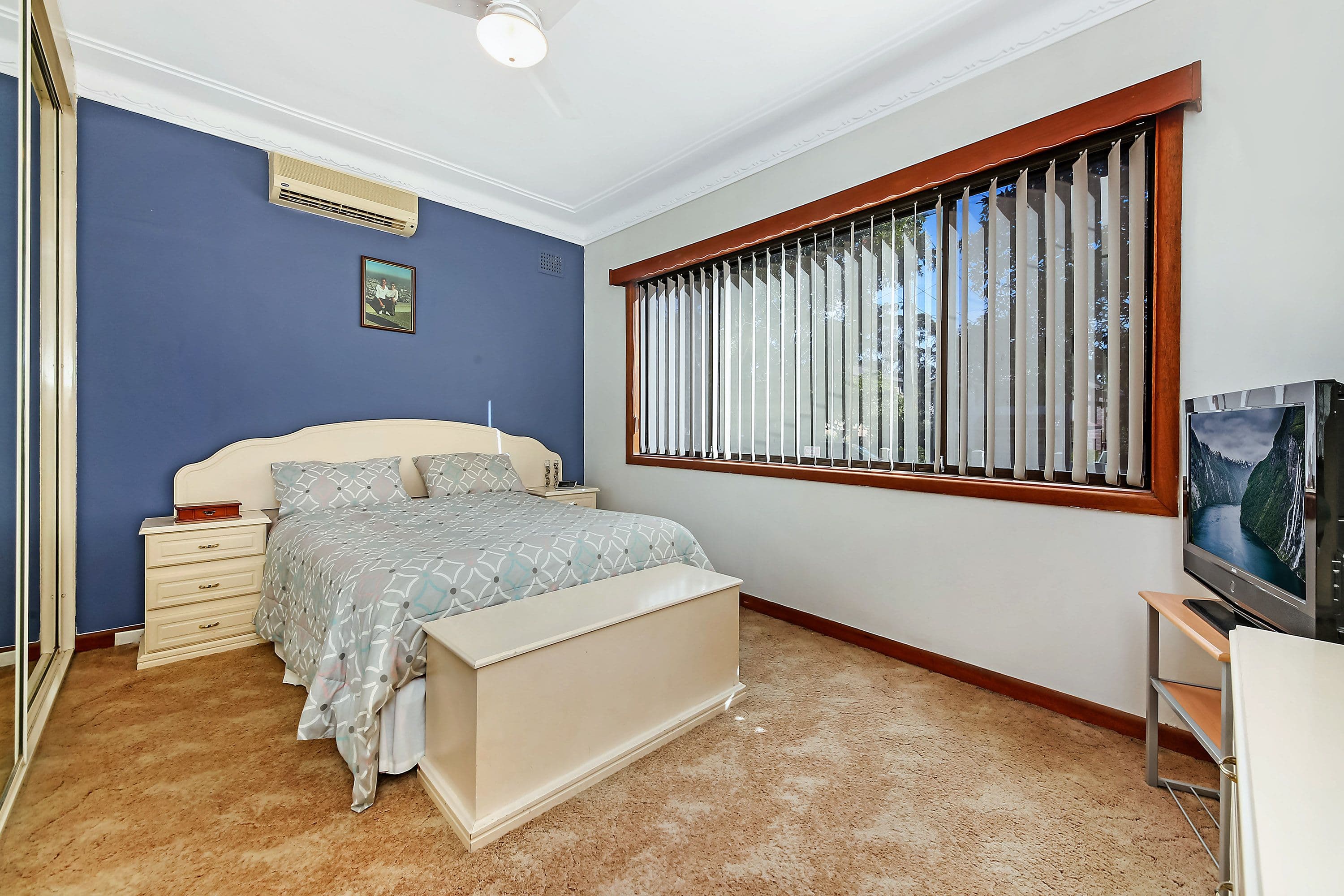 10 Sylvanus Street, Greenacre - Thumbnail 4