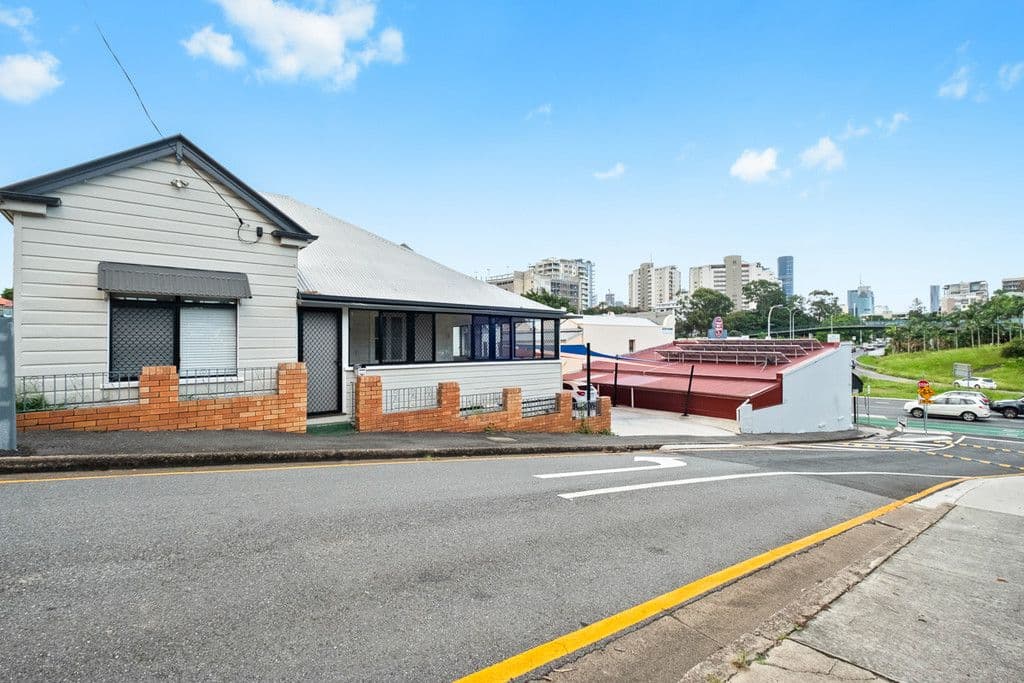 667 Stanley Street, Woolloongabba QLD 4102, Woolloongabba - Image 1
