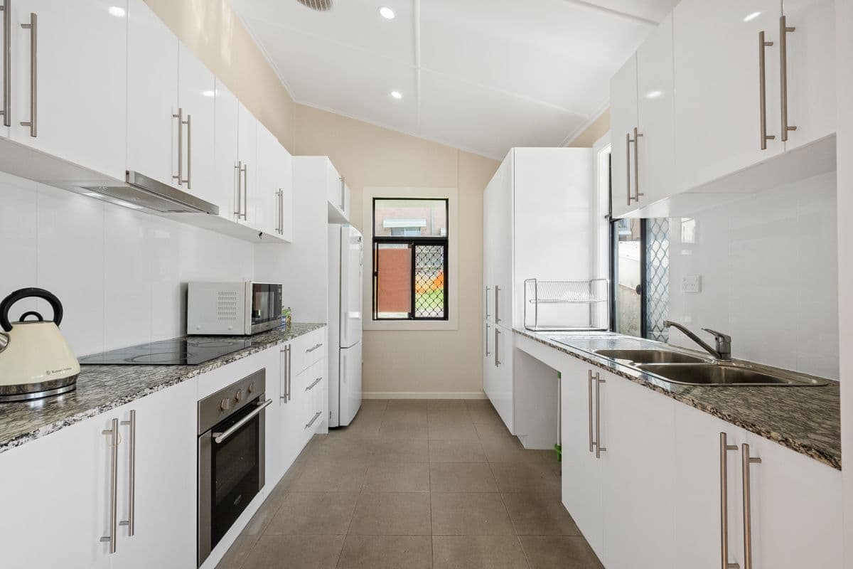 667 Stanley Street, Woolloongabba QLD 4102, Woolloongabba - Thumbnail 3