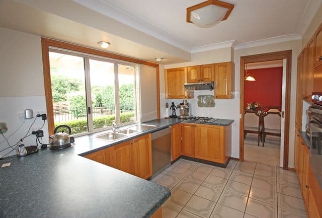 18 Dominish Cresent, CAMDEN SOUTH NSW 2570, Camden South - Thumbnail 2
