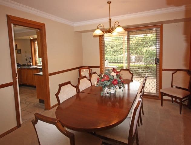 18 Dominish Cresent, CAMDEN SOUTH NSW 2570, Camden South - Thumbnail 5