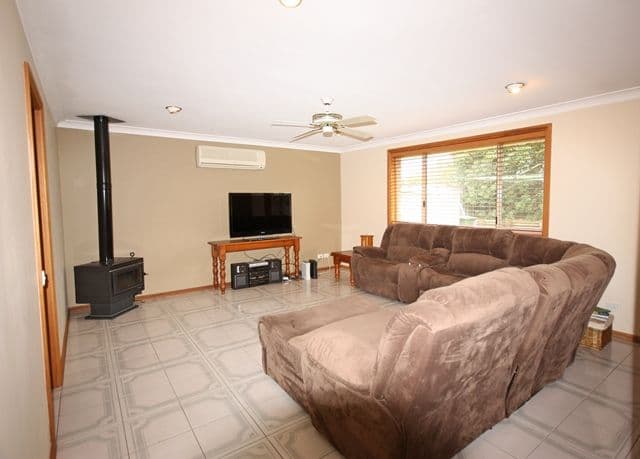 18 Dominish Cresent, CAMDEN SOUTH NSW 2570, Camden South - Thumbnail 8