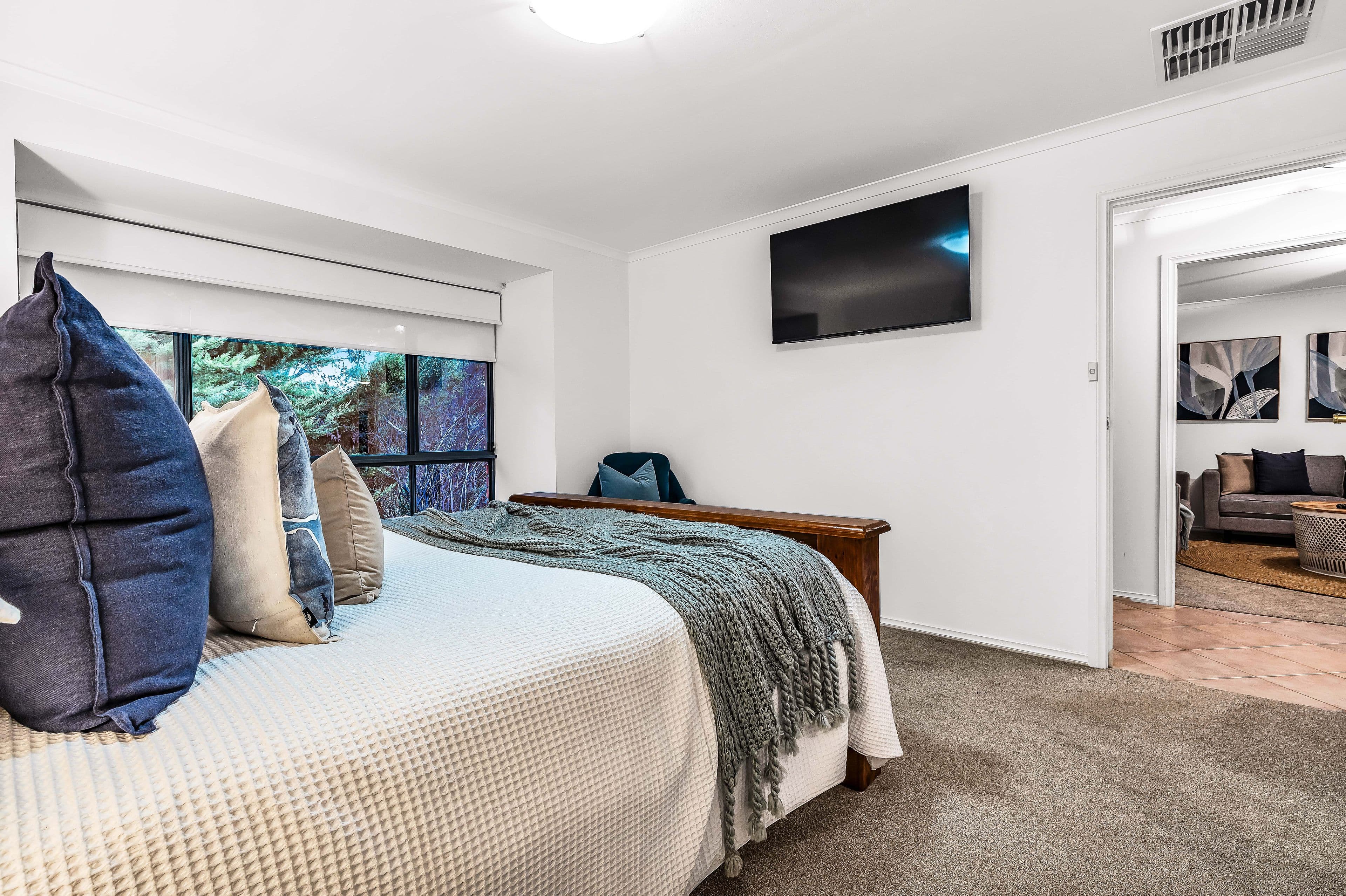 16 Monaco Circuit (Craigburn Heights), Aberfoyle Park SA 5159, Aberfoyle Park - Thumbnail 6