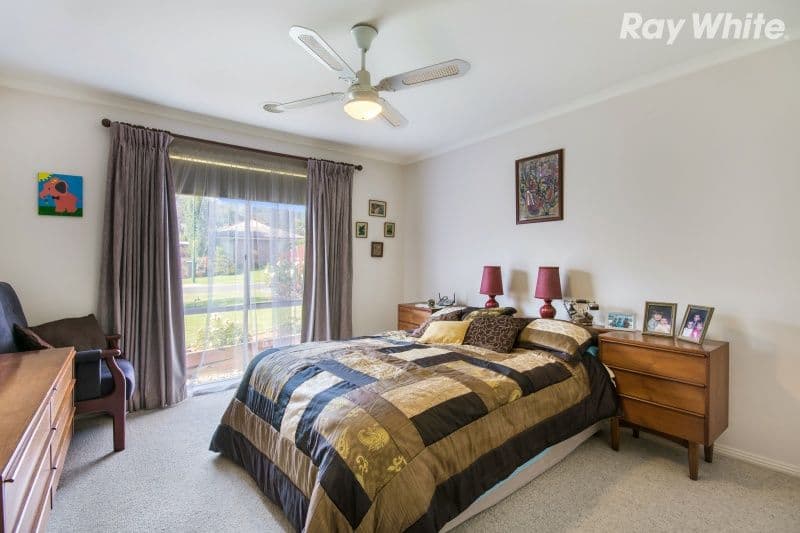 4 Huon Pine Court, Upper Ferntree Gully VIC 3156, Upper Ferntree Gully - Thumbnail 4