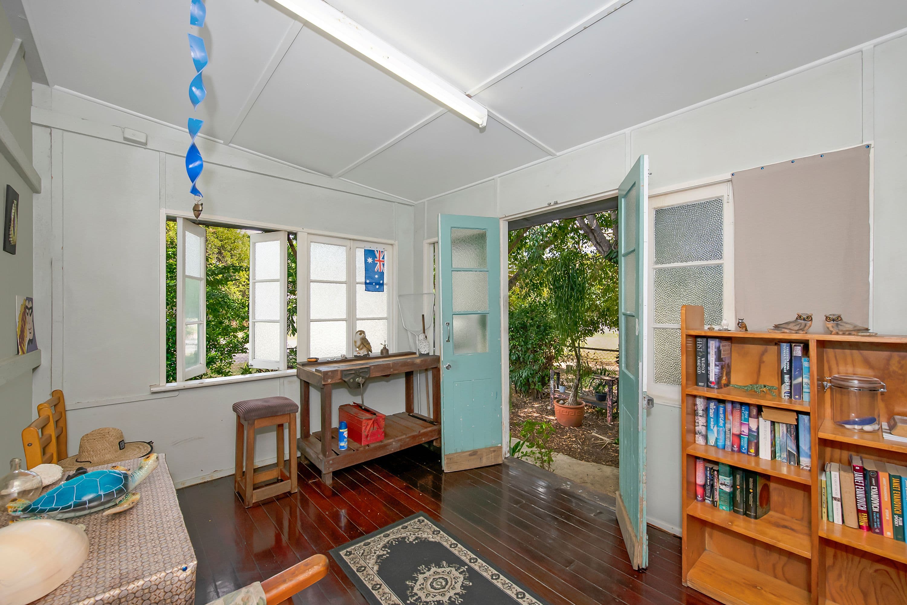 18 Dillane Street, Hyde Park QLD 4812, Hyde Park - Thumbnail 2