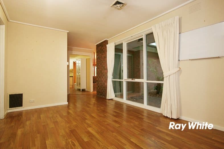 6 Barrington Court, WANTIRNA VIC 3152, Wantirna - Thumbnail 4
