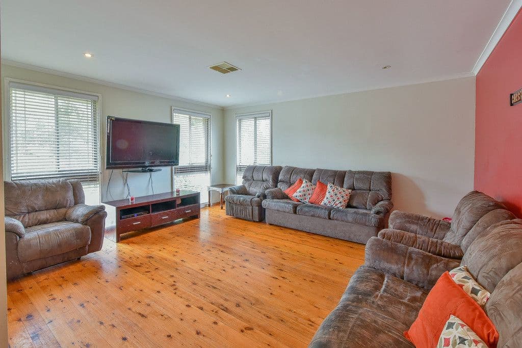 11 Vickers Street, Kialla, Kialla - Thumbnail 2