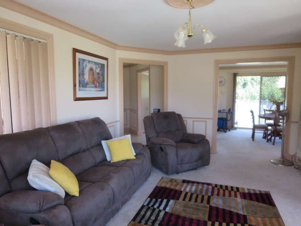 32 Amalfi Drive, Lavington NSW 2641, Lavington - Thumbnail 2