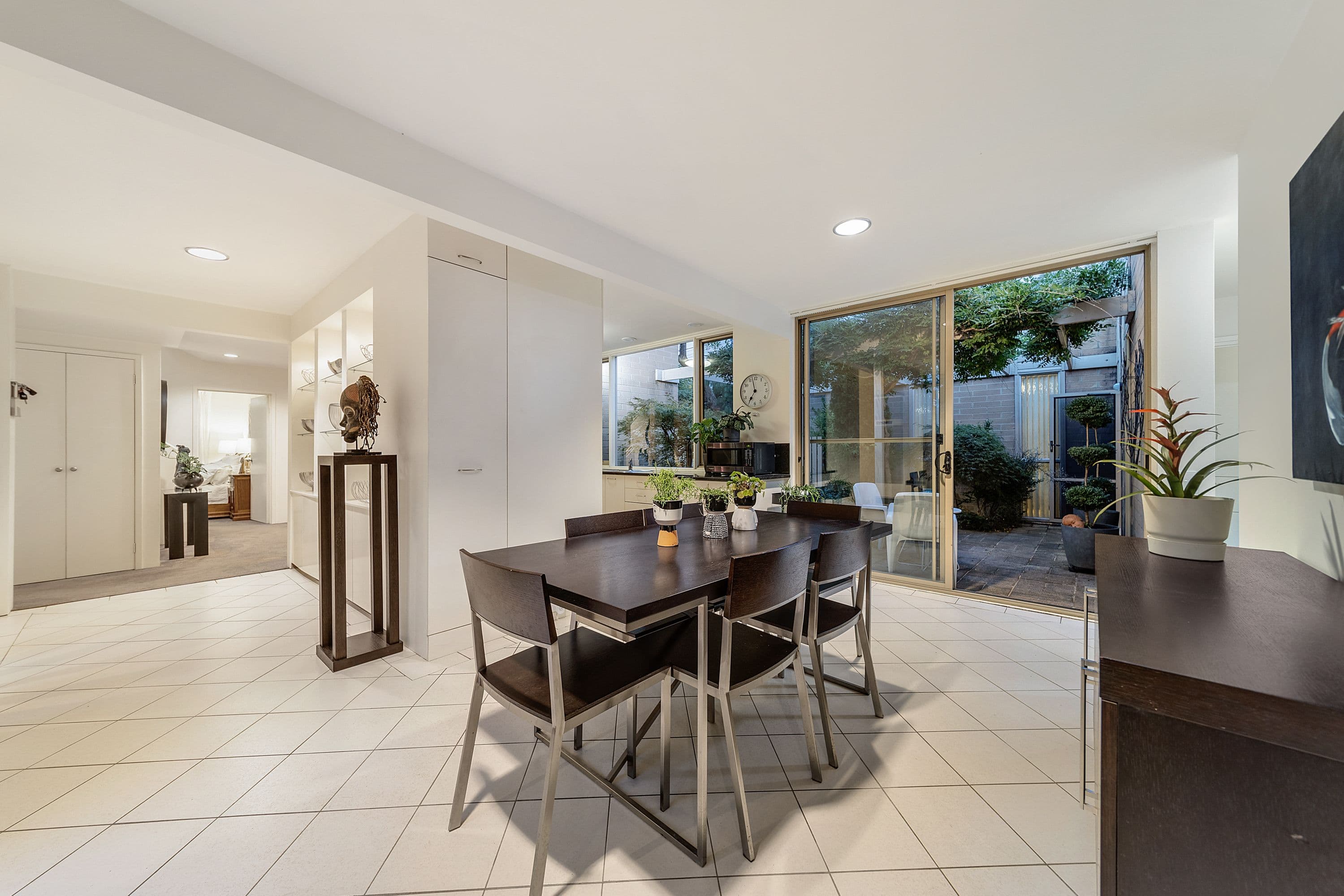 11 Belconnen Way, Weetangera ACT 2614, Weetangera - Thumbnail 6