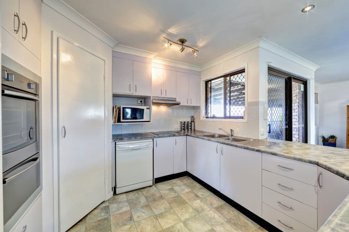 7 Finemore Crescent, QUNABA QLD 4670, Qunaba - Thumbnail 6