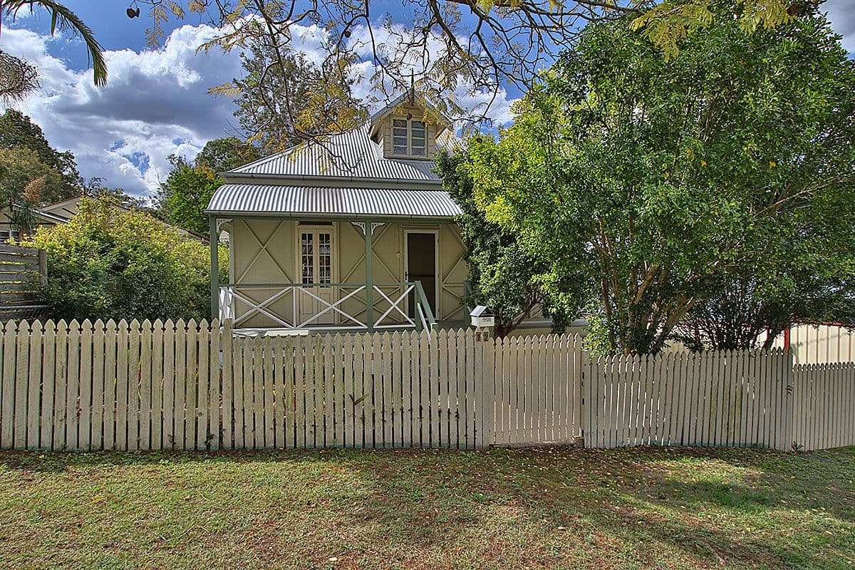 12 Panton Street, Woodend QLD 4305, Woodend - Thumbnail 3