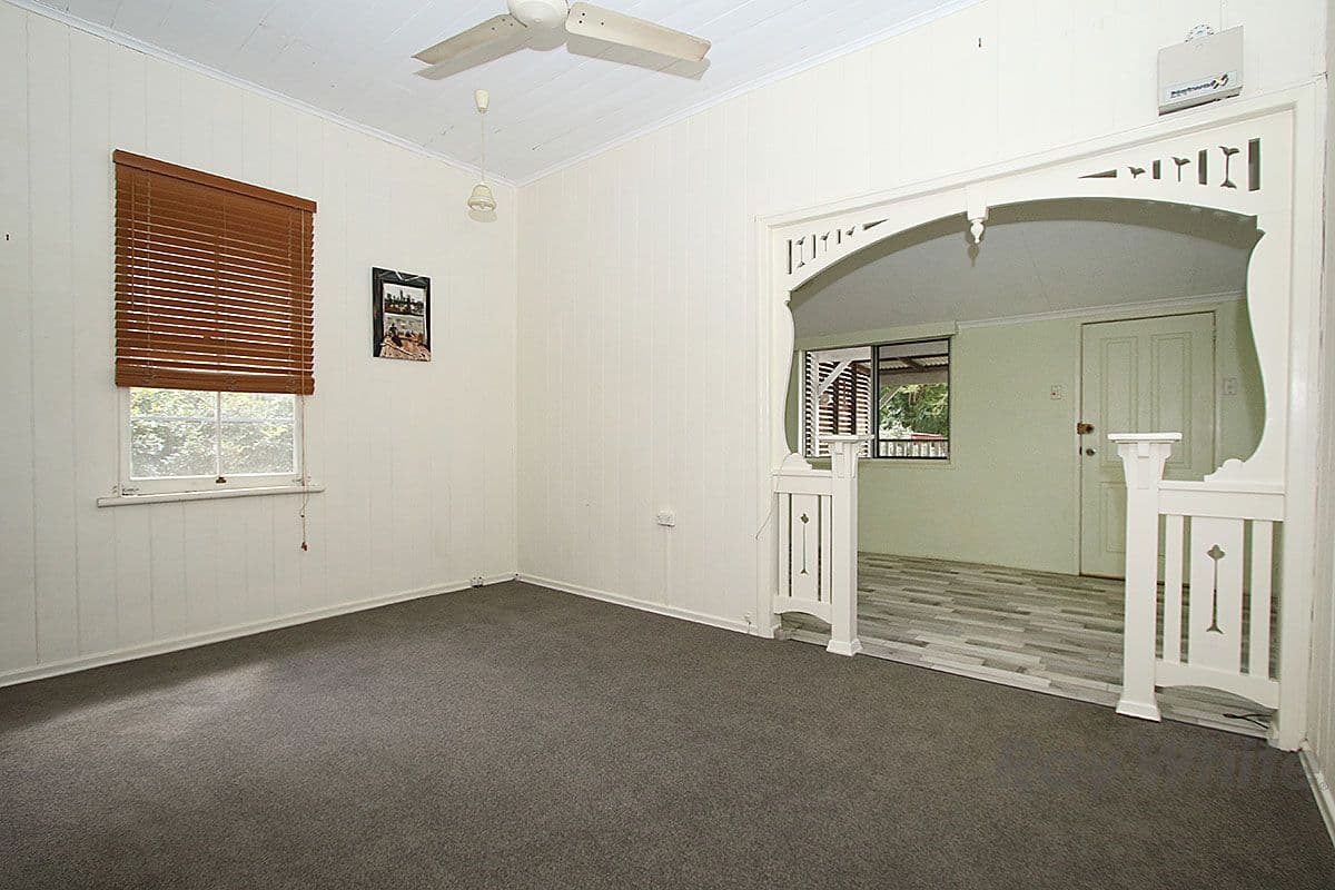 12 Panton Street, Woodend QLD 4305, Woodend - Thumbnail 6