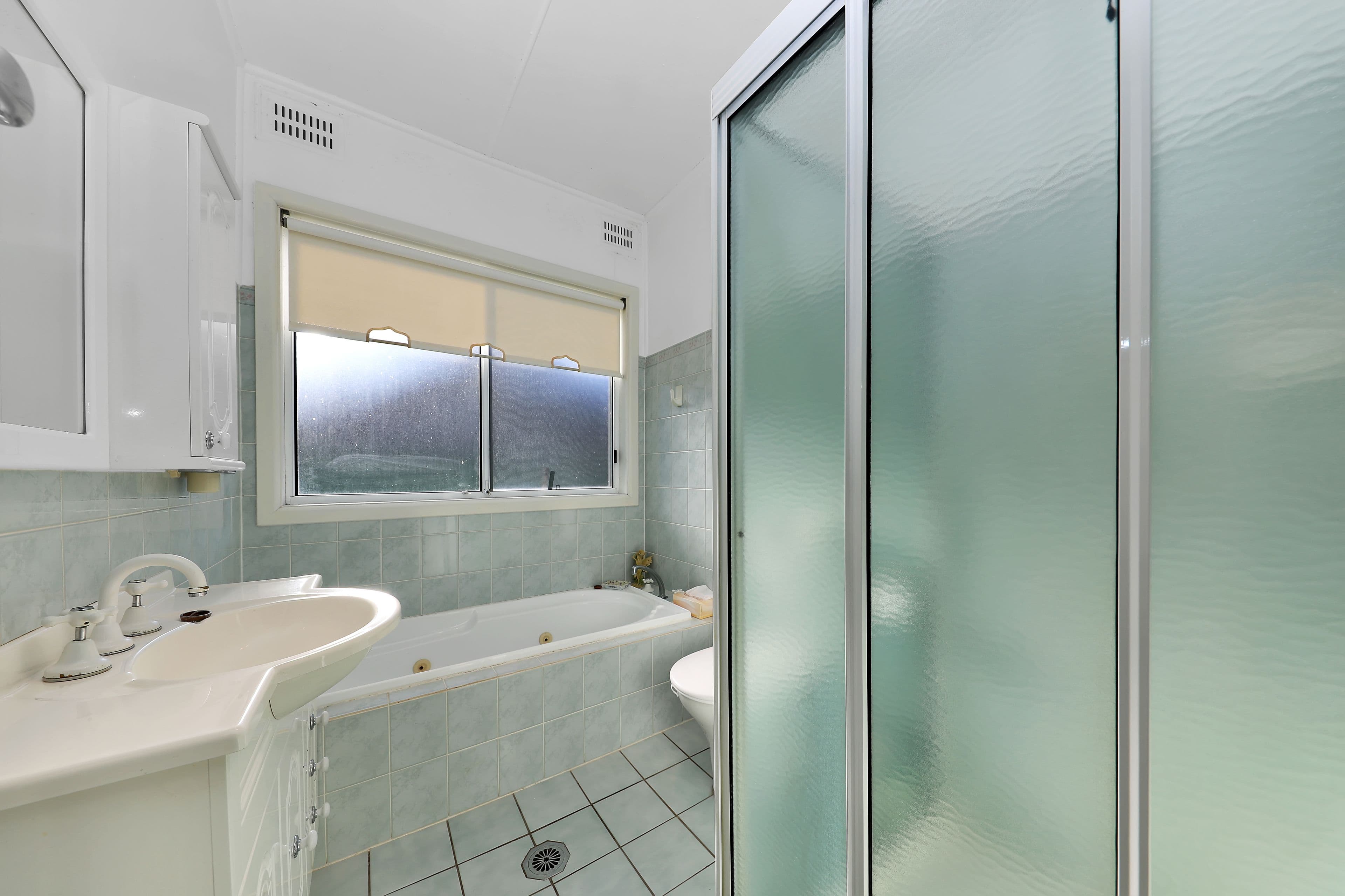 197 Simpson Street, Tumut NSW 2720, Tumut - Thumbnail 6