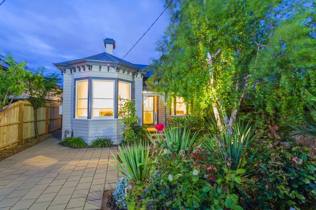48 Wellington Street, GEELONG WEST VIC 3218, Geelong West - Thumbnail 2