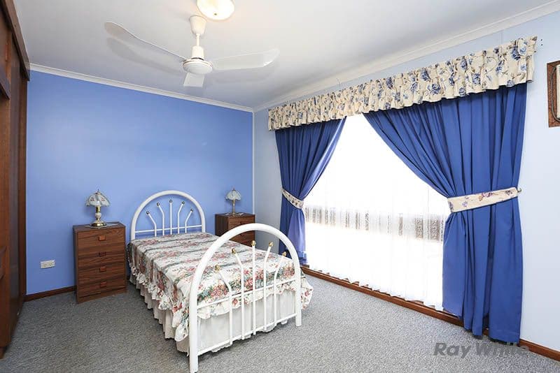 11 Earles Court, Clare SA 5453, Clare - Thumbnail 6