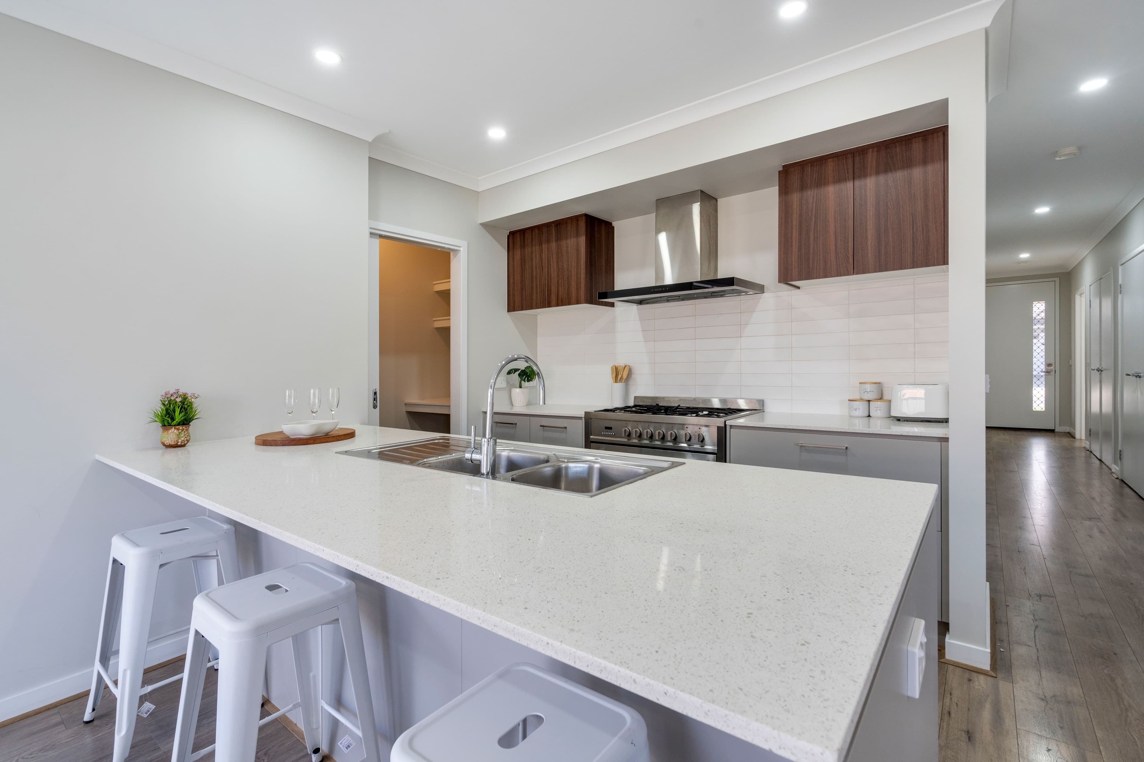 9 Malta Road, Craigieburn VIC 3064, Craigieburn - Thumbnail 2
