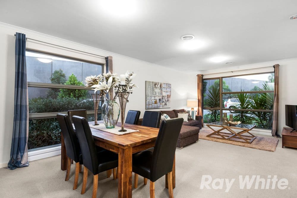 39 Brunton Crescent, Mulgrave VIC 3170, Mulgrave - Thumbnail 2