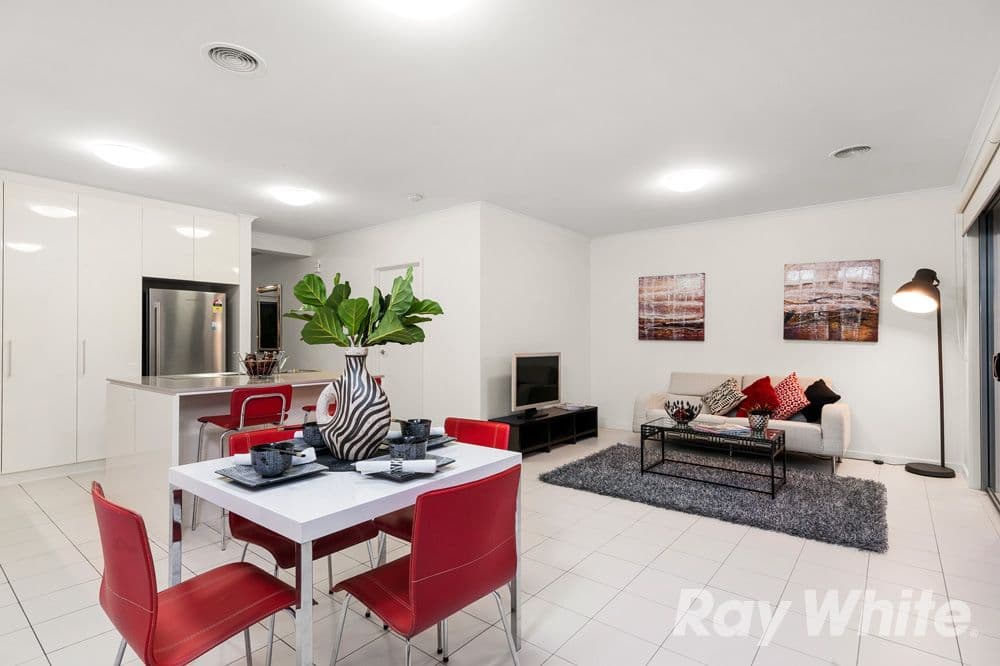 39 Brunton Crescent, Mulgrave VIC 3170, Mulgrave - Thumbnail 4