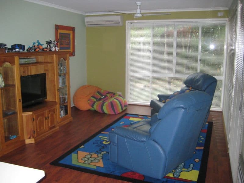 6 Redash Court, REGENTS PARK QLD 4118, Regents Park - Thumbnail 2