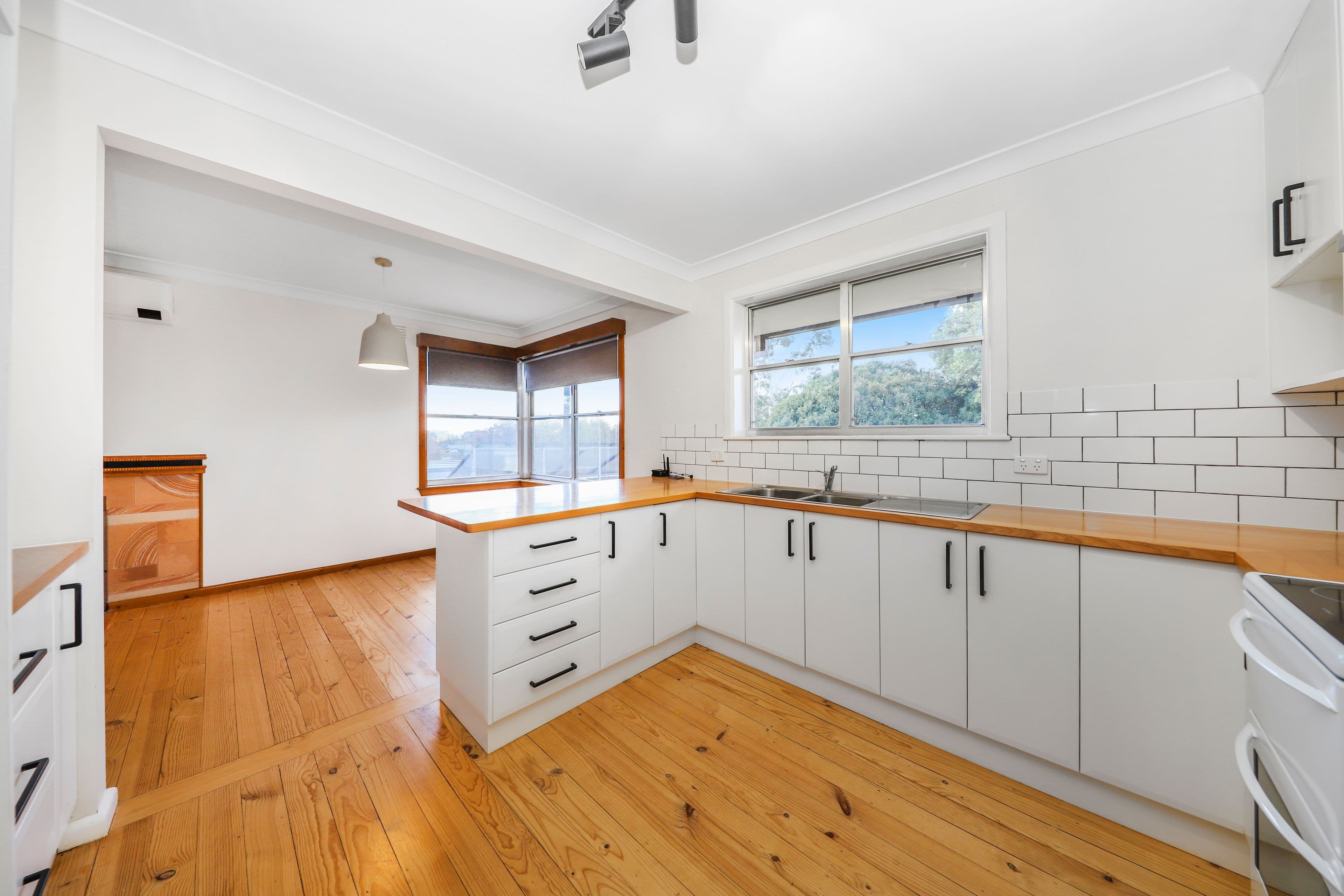 200 Capper Street, Tumut NSW 2720, Tumut - Thumbnail 6