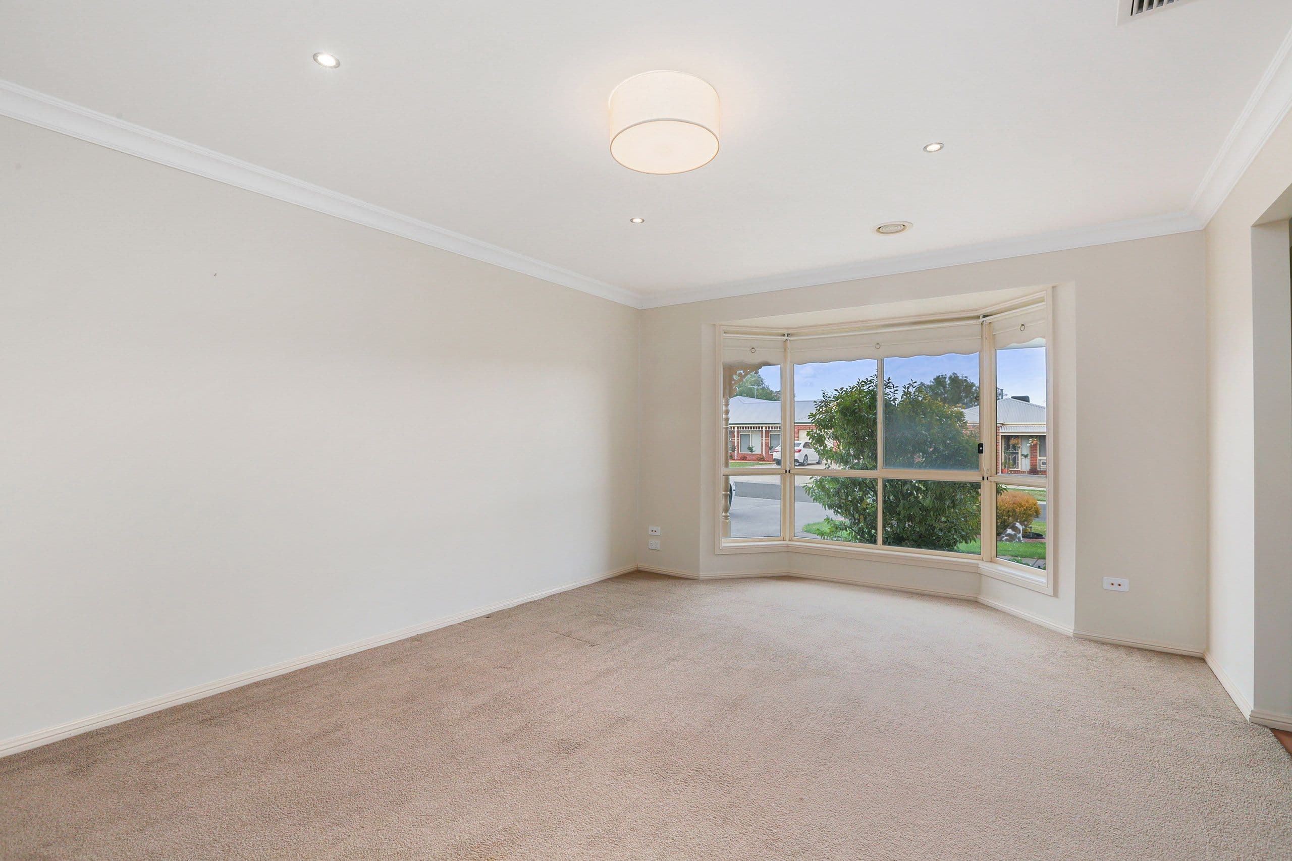 8 Oak Court, Lara VIC 3212, Lara - Thumbnail 6
