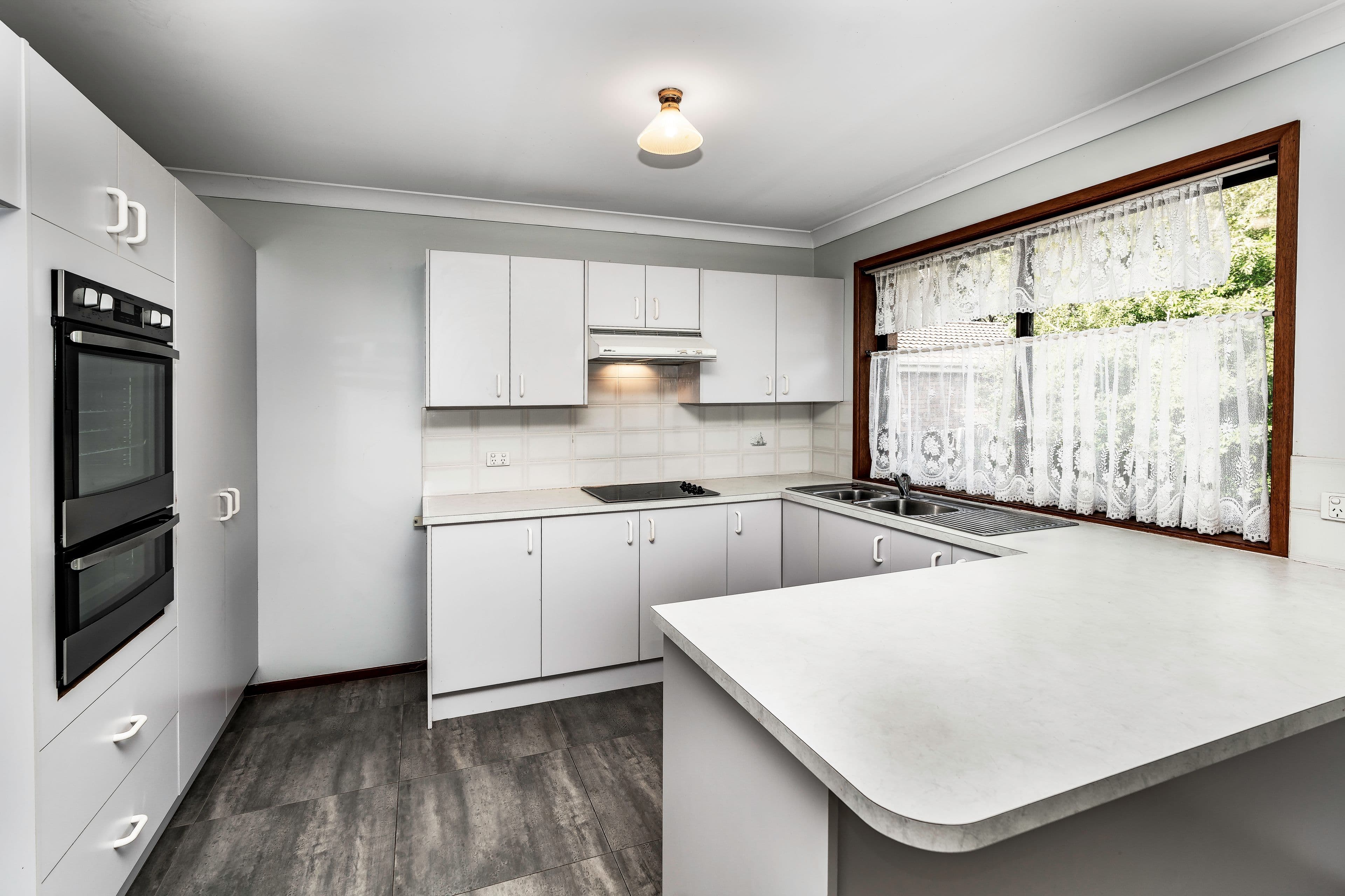 25 Ferntree Drive, Bomaderry - Thumbnail 3