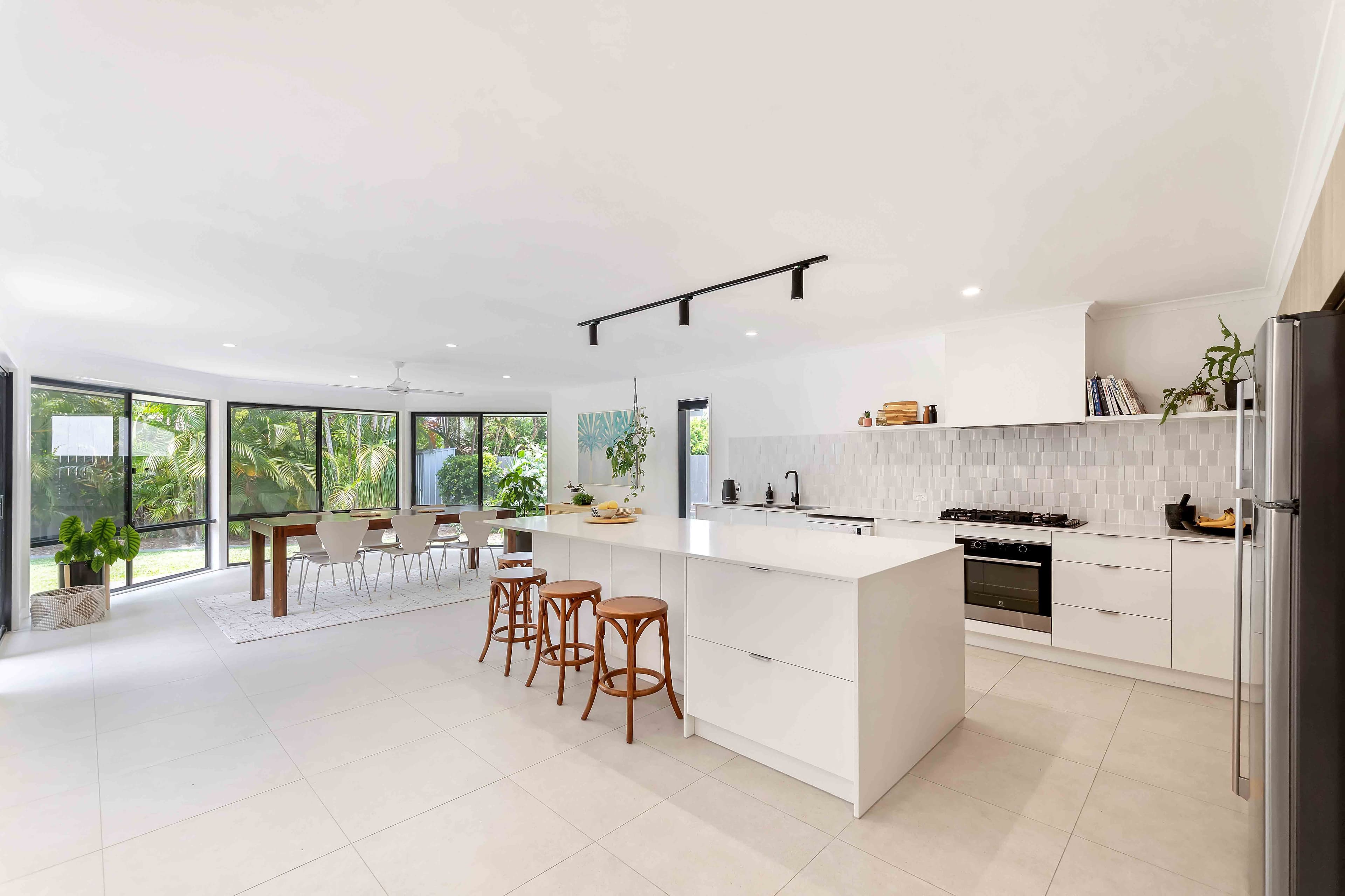 10 Mckenna Court, Noosaville QLD 4566, Noosaville - Image 1