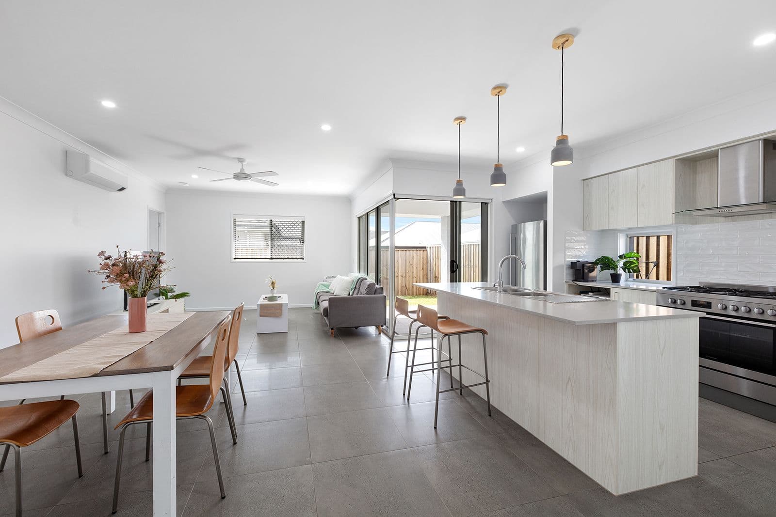 22 Moorhen Street, Palmview QLD 4553, Palmview - Thumbnail 4