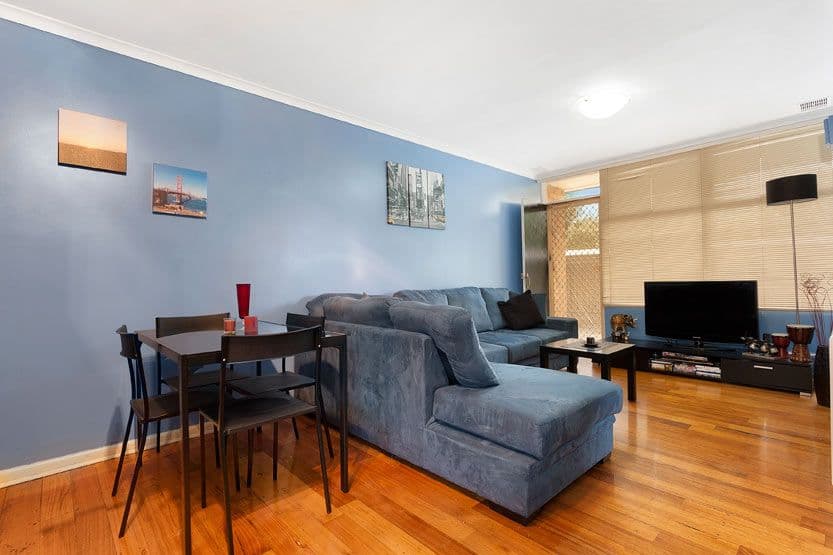 71 Pine Street, RESERVOIR VIC 3073, Reservoir - Image 1