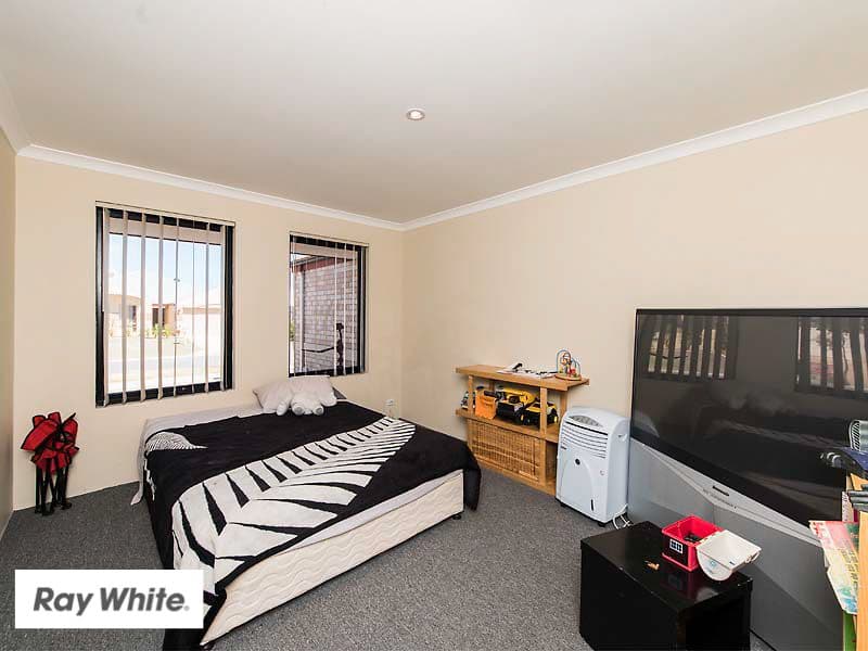 29 Evesham Drive, Ellenbrook WA 6069, Ellenbrook - Thumbnail 6