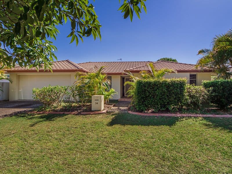 34 Seville Circuit, BURLEIGH WATERS QLD 4220, Burleigh Waters - Thumbnail 2