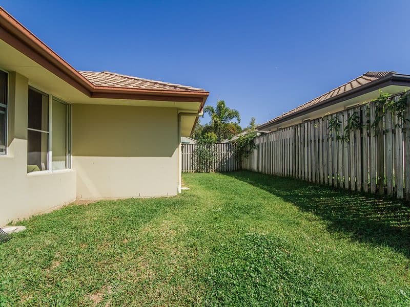 34 Seville Circuit, BURLEIGH WATERS QLD 4220, Burleigh Waters - Thumbnail 8