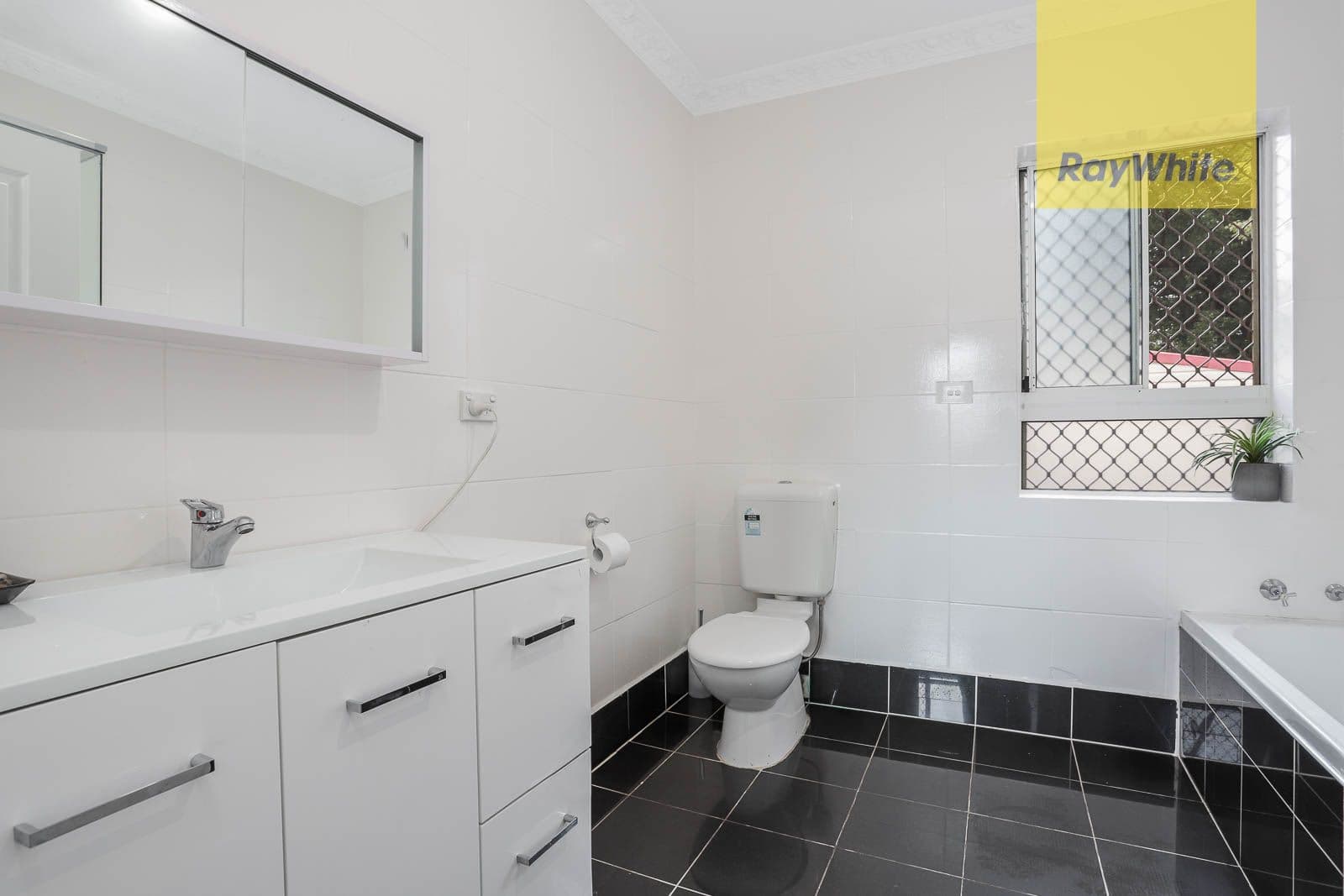 10 Bowden Street, Harris Park NSW 2150, Harris Park - Thumbnail 4