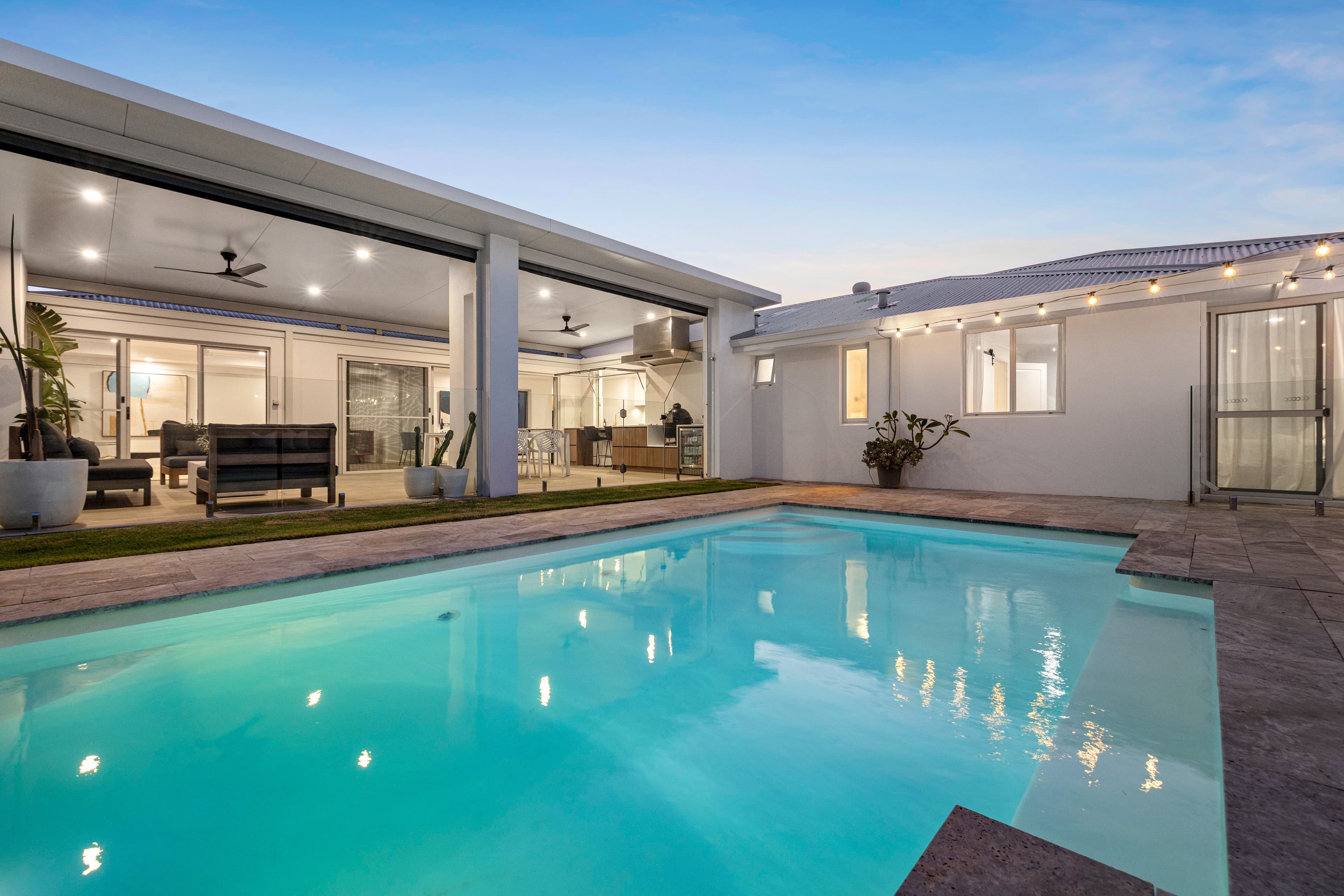 3 Eclipse Crescent, Kallaroo WA 6025, Kallaroo - Image 1