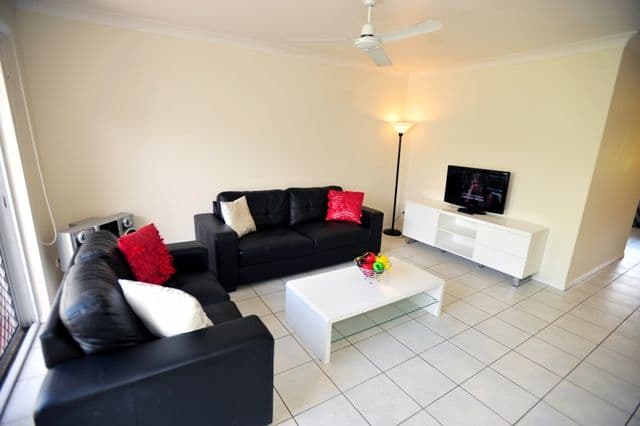 Apartment 77 'Grande Florida', 7 Redondo Avenue, MIAMI QLD 4220, Miami - Thumbnail 5