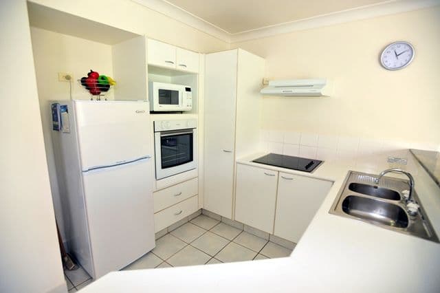 Apartment 77 'Grande Florida', 7 Redondo Avenue, MIAMI QLD 4220, Miami - Thumbnail 8