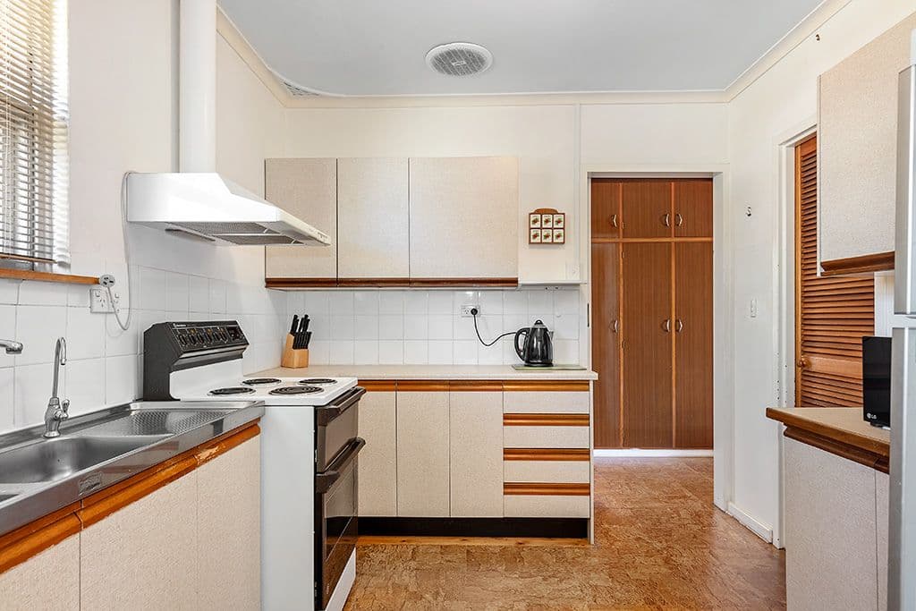 11 Matthew Street, Grange SA 5022, Grange - Thumbnail 5
