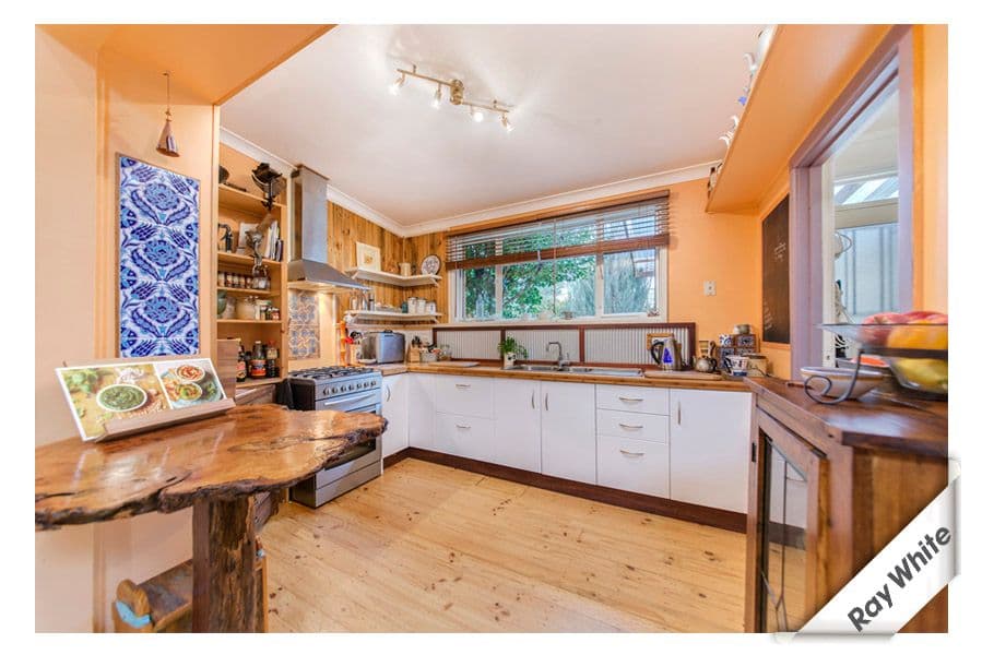 9 Atholbar Way, QUEANBEYAN NSW 2620, Queanbeyan - Image 1