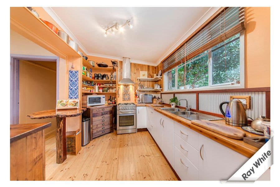 9 Atholbar Way, QUEANBEYAN NSW 2620, Queanbeyan - Thumbnail 2