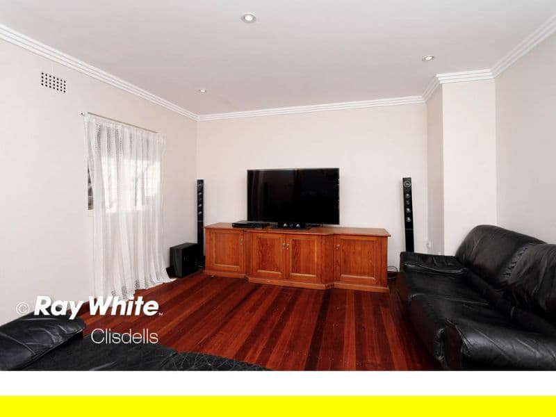 51 Earlwood Crescent, BARDWELL PARK NSW 2207, Bardwell Park - Thumbnail 5