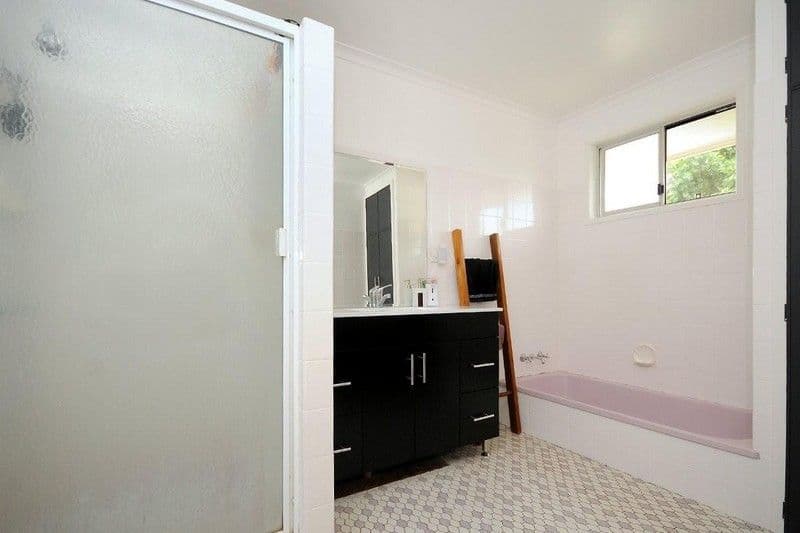 28 Naranga Street, RANGEVILLE QLD 4350, Rangeville - Thumbnail 7